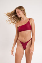 Load image into Gallery viewer, Image 08: Rio De Sol Top Top Touch-Carmim Isadora