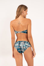 Load image into Gallery viewer, Model Back: Rio De Sol Bottom Bottom Azule Amy
