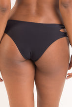 Load image into Gallery viewer, Image 07: Rio De Sol Bottom Bottom Nero Madrid