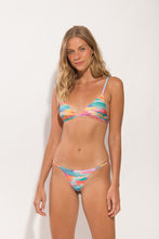 Load image into Gallery viewer, Image 04: Rio De Sol Bottom Bottom River Cheeky-Fixa