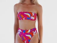 Load and play video in Gallery viewer, Video: Rio De Sol Bottom Bottom Antelope Hotpant-Cos