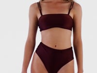 Load and play video in Gallery viewer, Video: Rio De Sol Set Set Barolo Bandeau-Reto Hotpants
