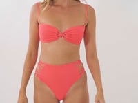 Load and play video in Gallery viewer, Video: Rio De Sol Top Top Malibu-Folia Bandeau-Iris
