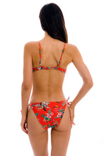 Load image into Gallery viewer, Model Back: Rio De Sol Top Top Wildflowers Balconet-Pushup
