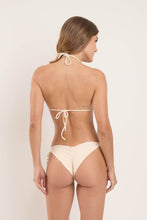 Load image into Gallery viewer, Image 12: Rio De Sol Top Top Touch-Natural Frufru
