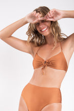 Load image into Gallery viewer, Image 06: Rio De Sol Bottom Bottom Nocciola Hotpants
