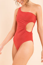Load image into Gallery viewer, Image 12: Rio De Sol One-Piece Malibu-Chili Maeve

