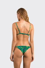 Load image into Gallery viewer, Model Back: Rio De Sol Set Set Wilds Tri-Fixo Cheeky-Tie
