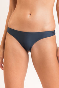 Bottom Shimmer-Shark Essential-Comfy
