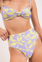 Load image into Gallery viewer, Image 11: Rio De Sol Set Set Glow Bandeau-Joy Hotpants
